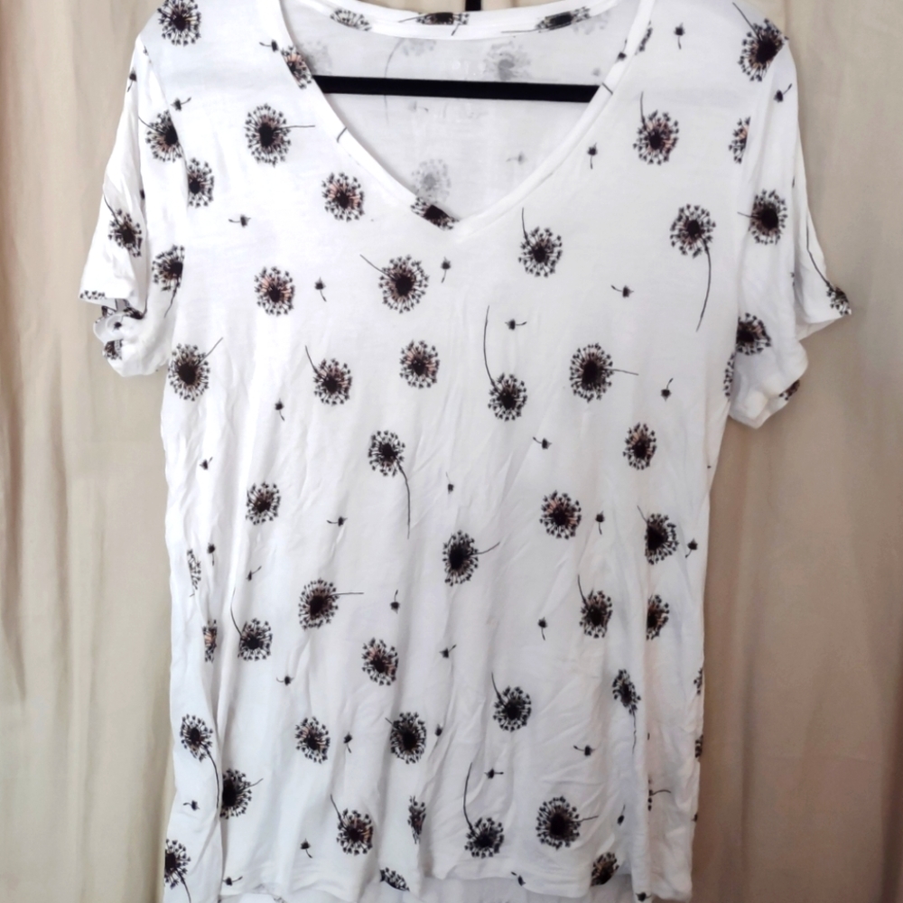 Apt. 9 Dandelion T-Shirt
